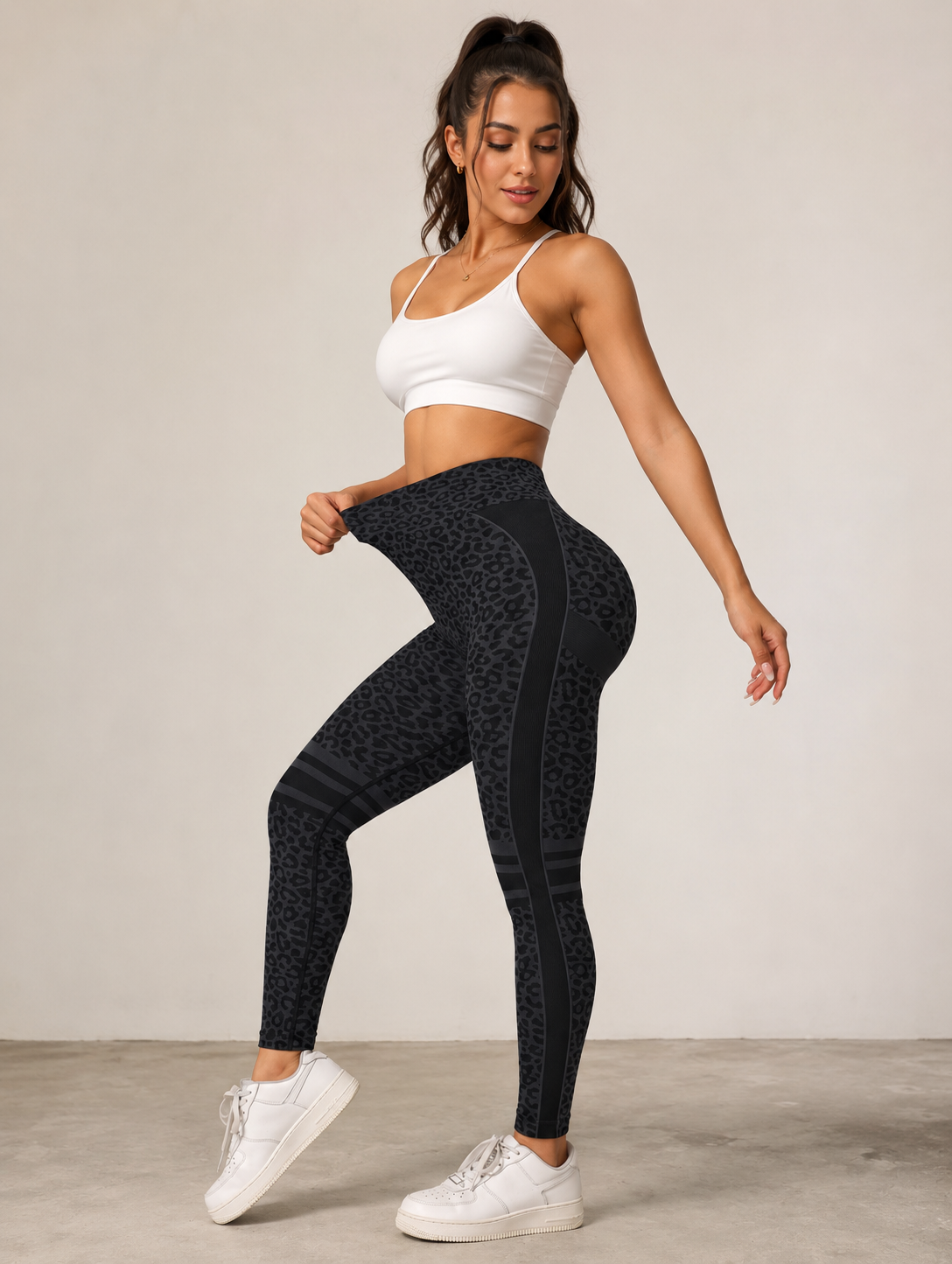 Stay Fierce Leggings 🖤